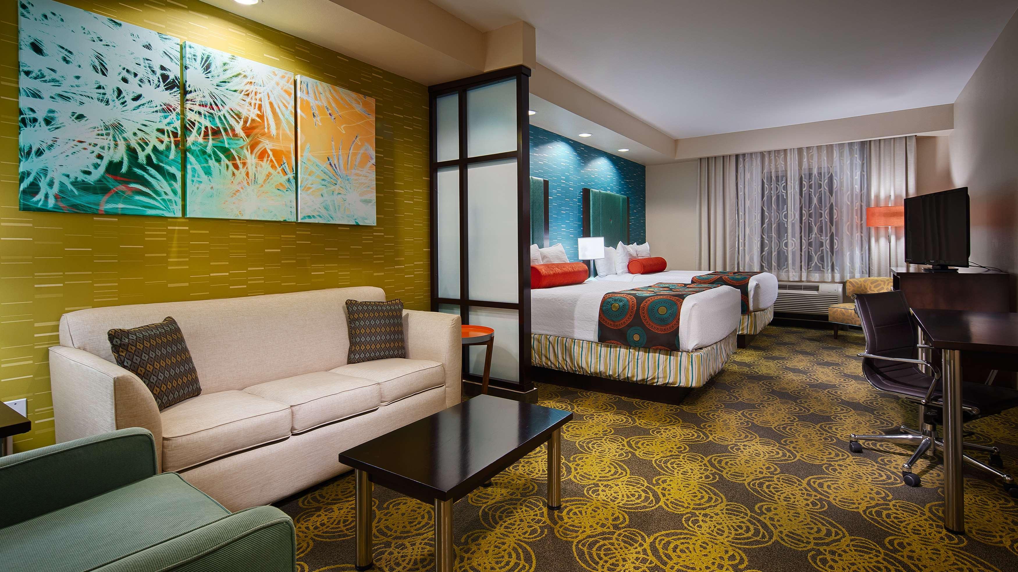 Best Western Premier Ashton Suites - Willowbrook Houston Exterior photo